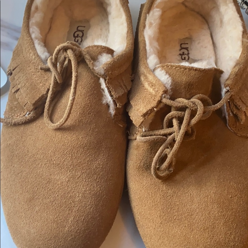 Ugg moccasin slippers with tie
